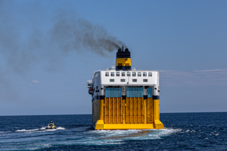 Fähre in Bastia
