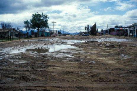 Verschlammte Straße in Baja California